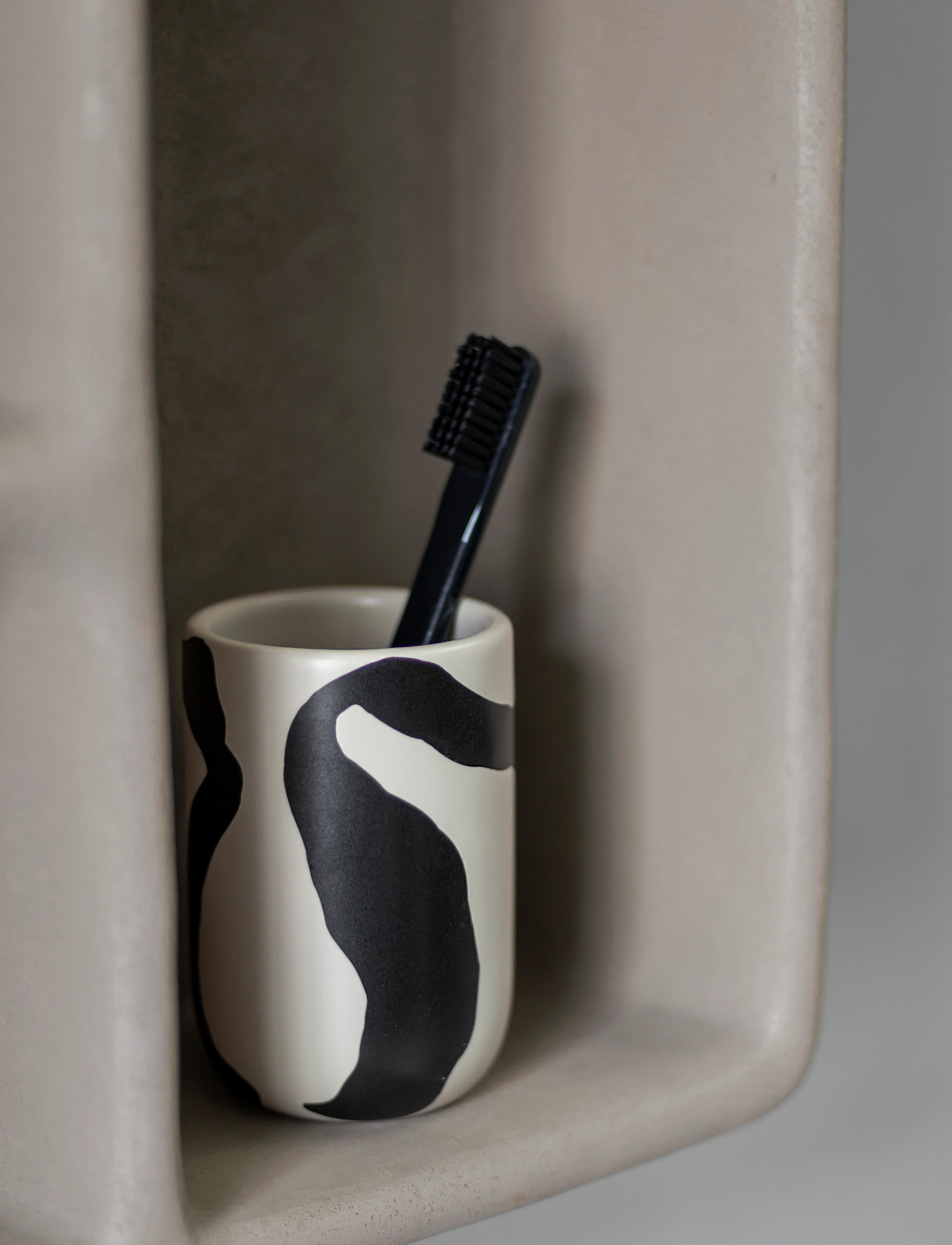 Mette Ditmer - ICON tumbler - toothbrush holders - off-white - 2
