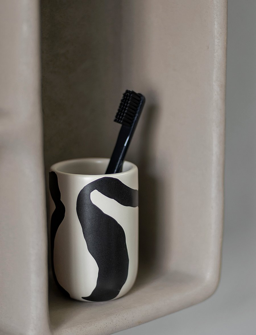 Mette Ditmer - ICON tumbler - zahnbürstenhalter - off-white - 2