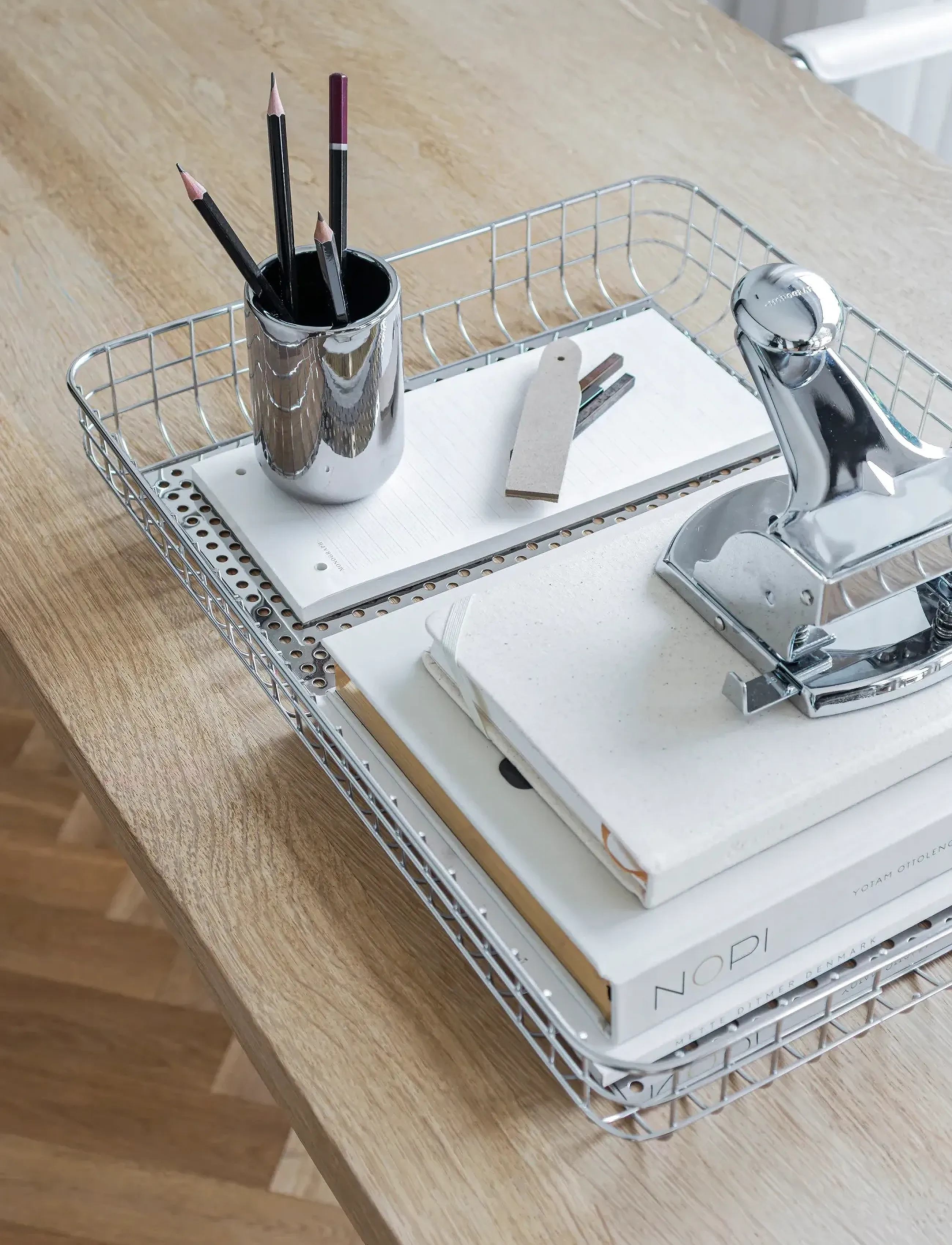 Mette Ditmer - LIFT tray - kosze magazynowe - chrome - 5