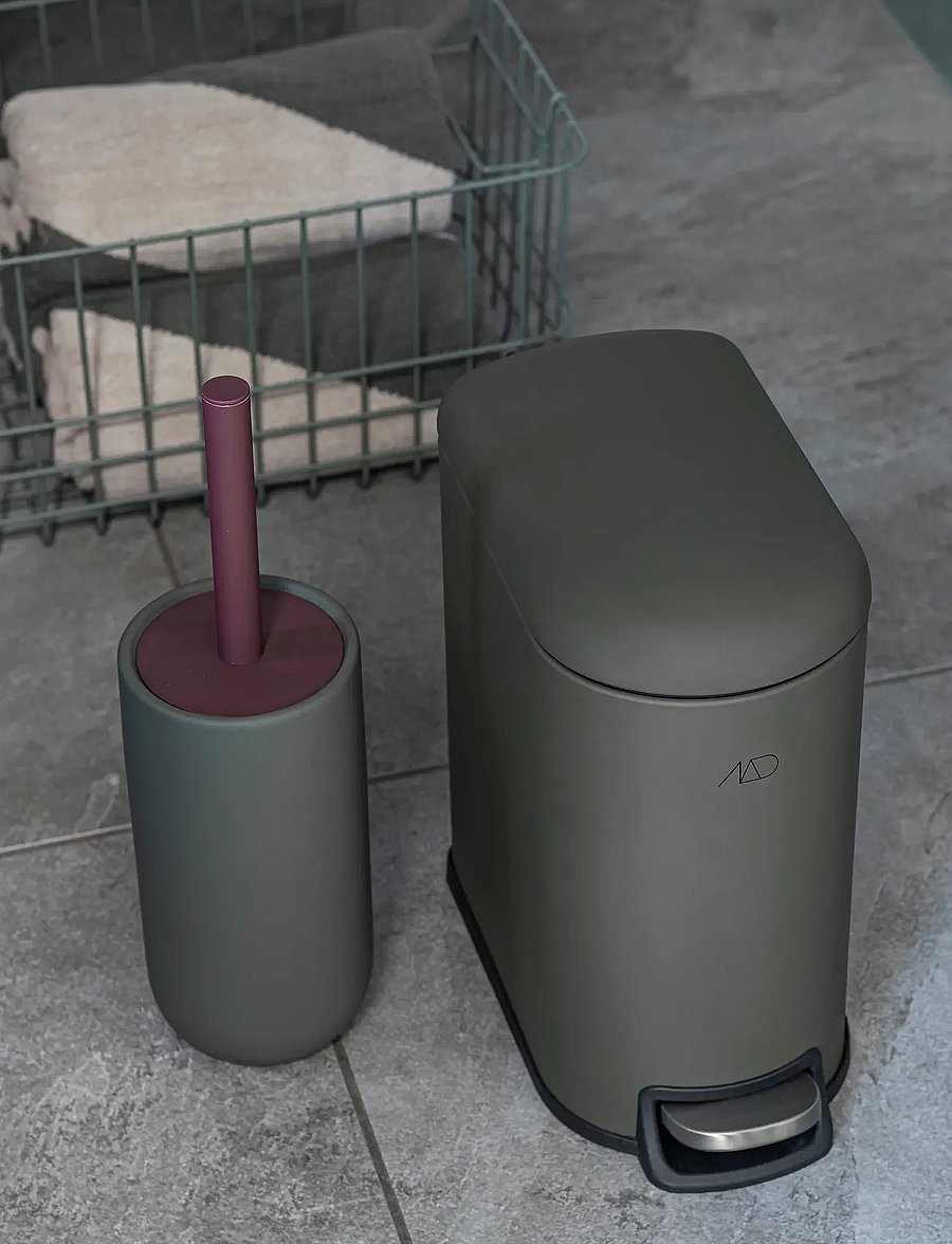Mette Ditmer - LOTUS PLAY toilet brush holder (2 handles) - wc-harjad ja ämbrid - dark olive - 5