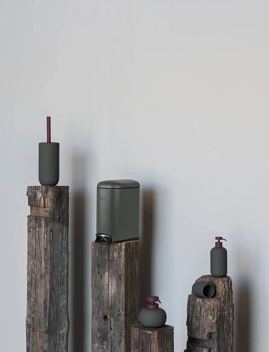 Mette Ditmer - LOTUS PLAY dispenser, tall (2 pumps) - seebidosaatorid ja -alused - dark olive - 4