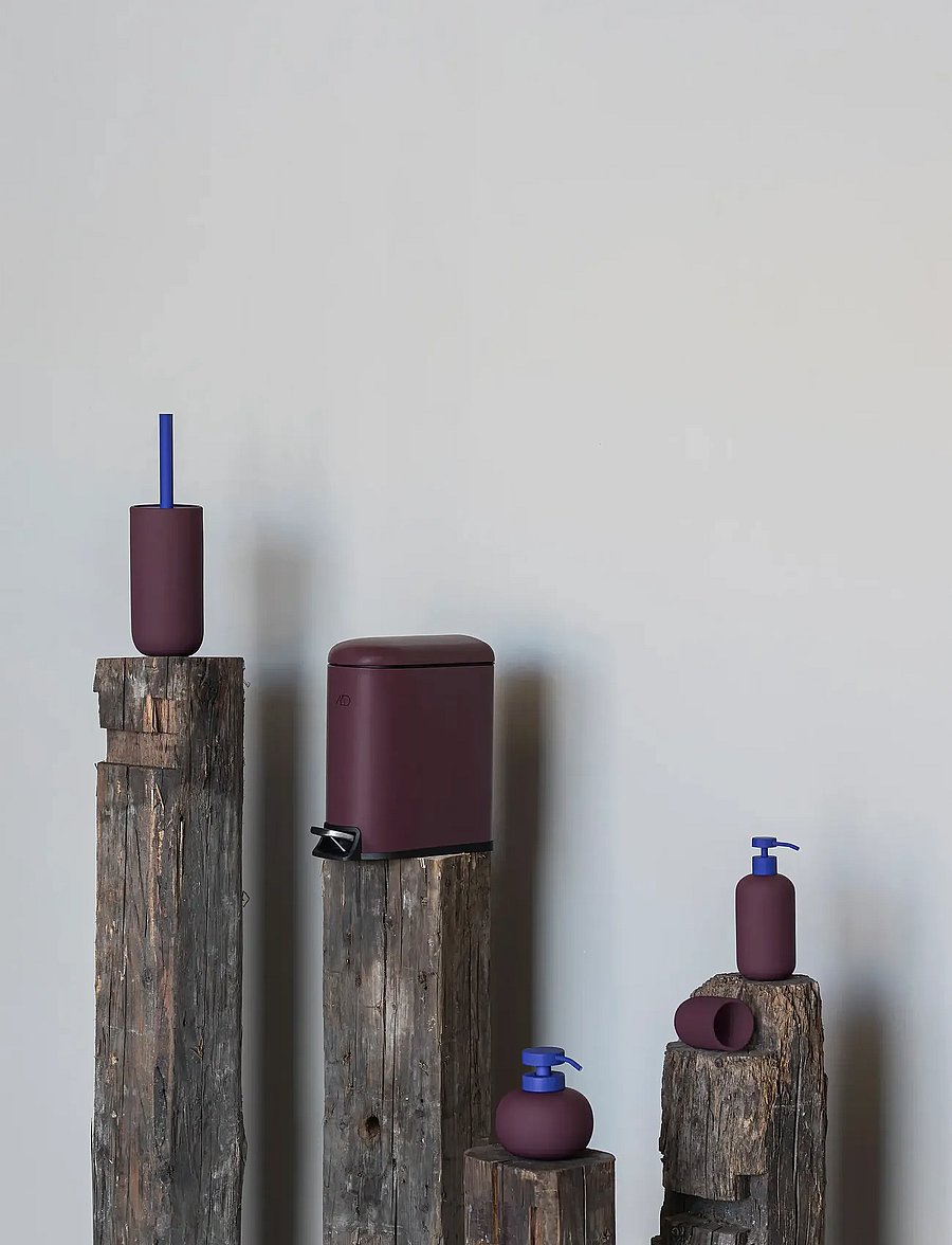 Mette Ditmer - LOTUS PLAY dispenser, low (2 pumps) - seifenspender & seifenschalen - wine - 4