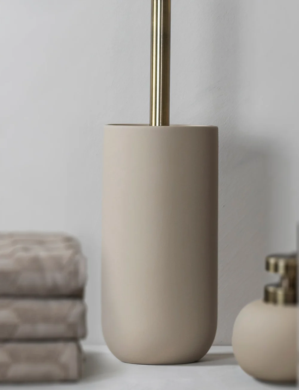 Mette Ditmer - LOTUS Toilet brush - osta hinna alusel - sand - 2
