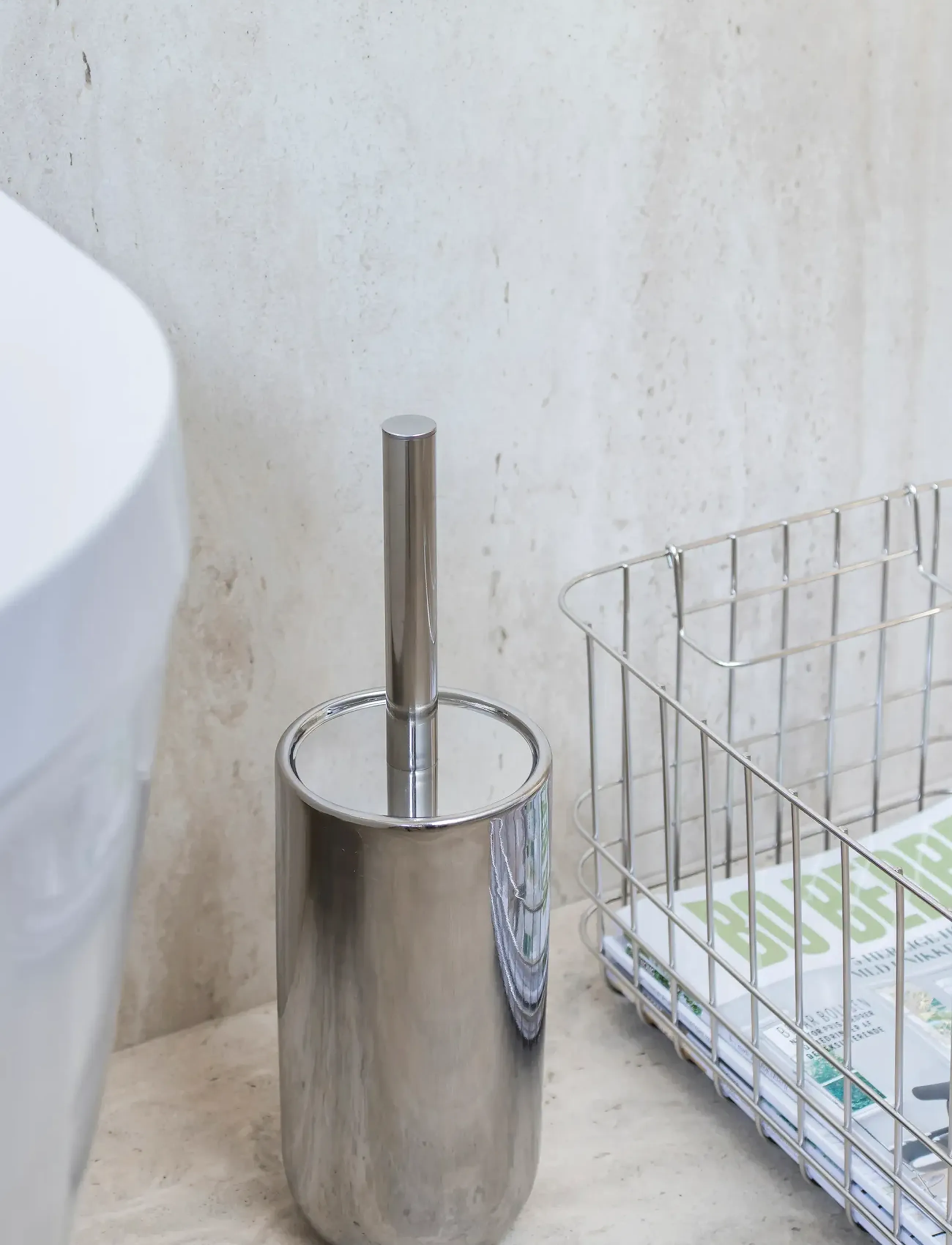 Mette Ditmer Lotus Toilet Brush Holder, H21XØ10 cm, Bathroom Interior, Silber - Brushes, Homeware