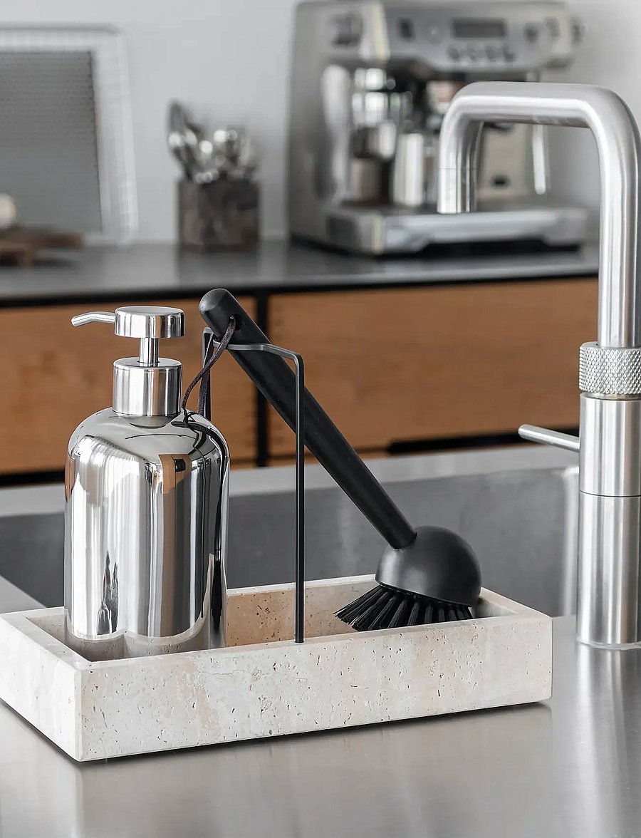 Mette Ditmer - LOTUS dispenser, tall - seebidosaatorid ja -alused - chrome - 0