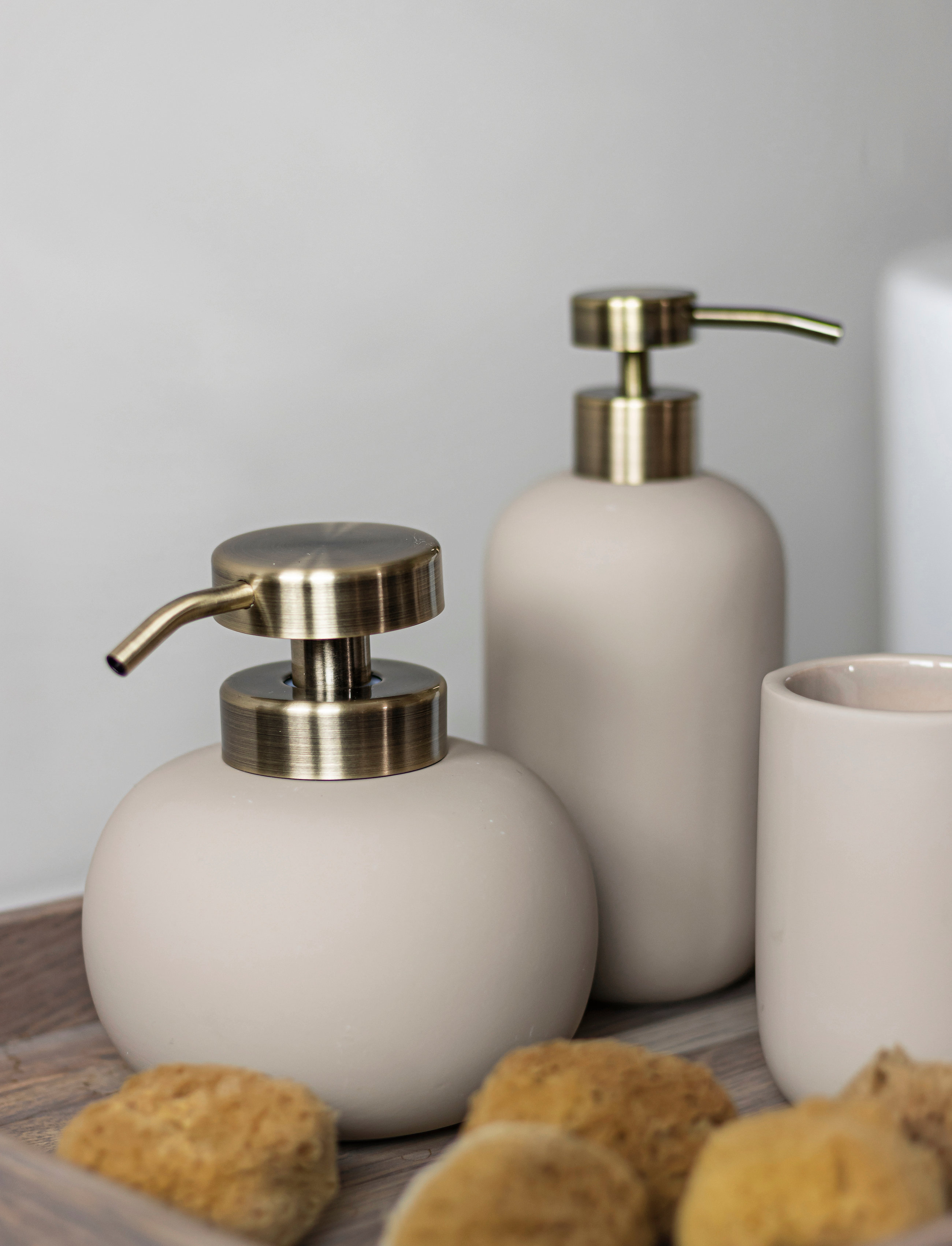 Mette Ditmer - LOTUS Dispenser - tvålpumpar, tvålkoppar & tvålfat - sand - 2