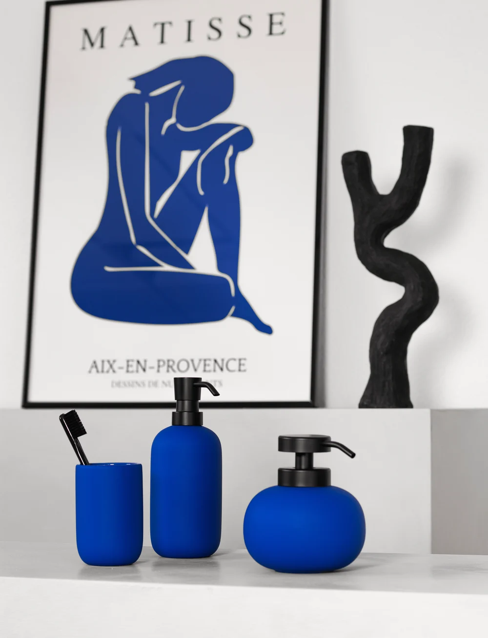 Mette Ditmer - LOTUS dispenser low - seifenspender & seifenschalen - cobalt - 3