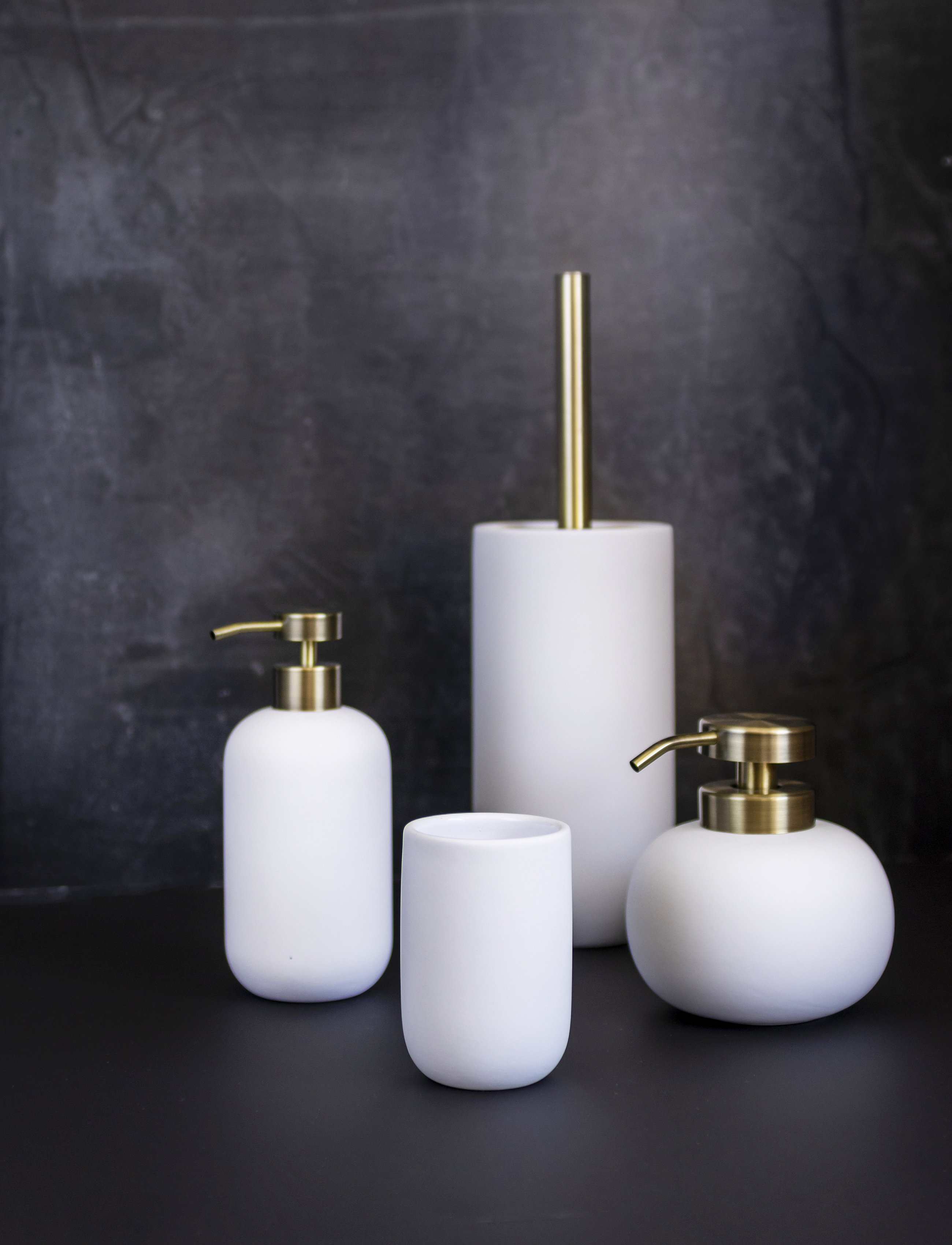Mette Ditmer - LOTUS Tumbler - hambaharjahoidjad - white - 1