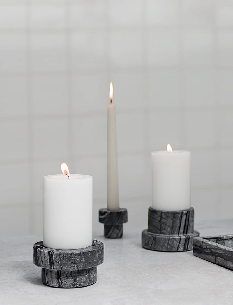 Mette Ditmer - MARBLE block candleholder, low - nach preis einkaufen - black / grey - 2