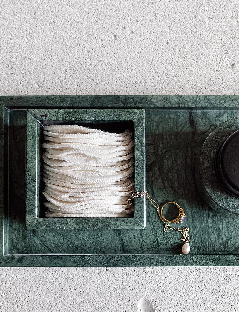 Mette Ditmer - MARBLE cube - versla eftir verði - dark forest - 1