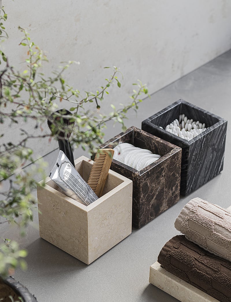 Mette Ditmer - MARBLE cube - osta hinna alusel - black / grey - 4