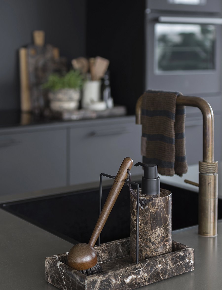 Mette Ditmer - MARBLE dishwashing organizer - abtropfgestelle - brown - 0