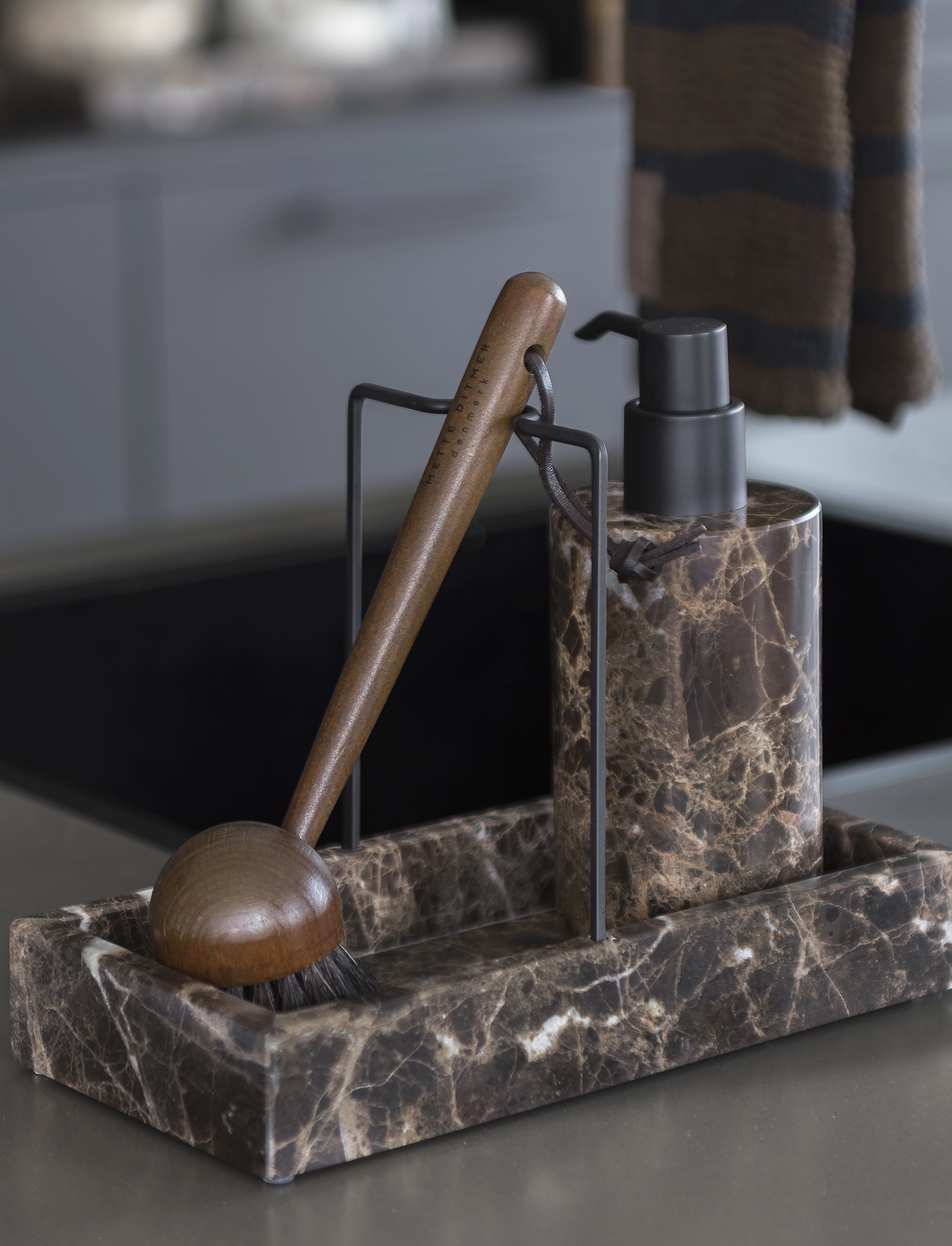 Mette Ditmer - MARBLE dishwashing organizer - opvaskestativer - brown - 2
