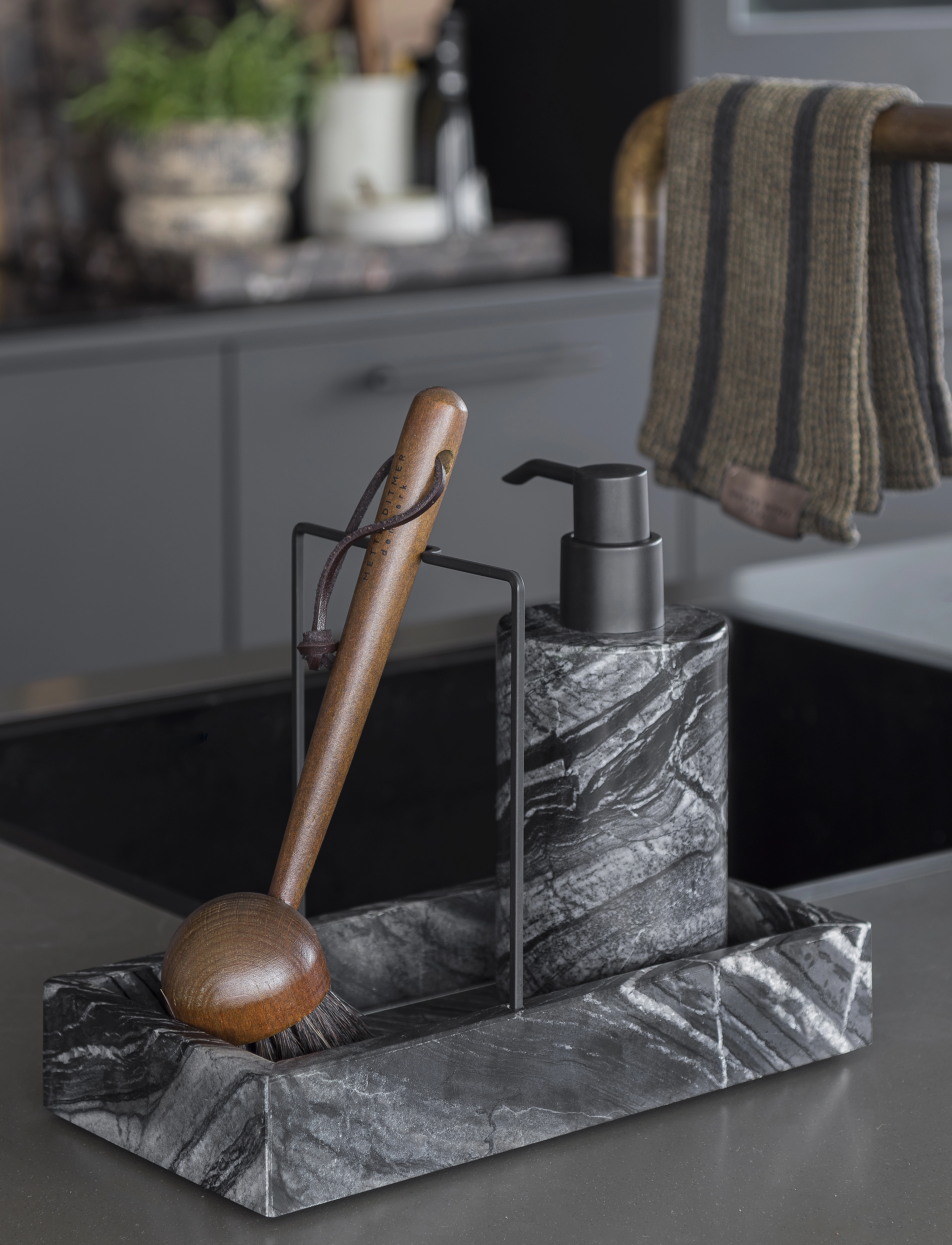 Mette Ditmer - MARBLE dishwashing organizer - nõudekuivatusrestid - black / grey - 2