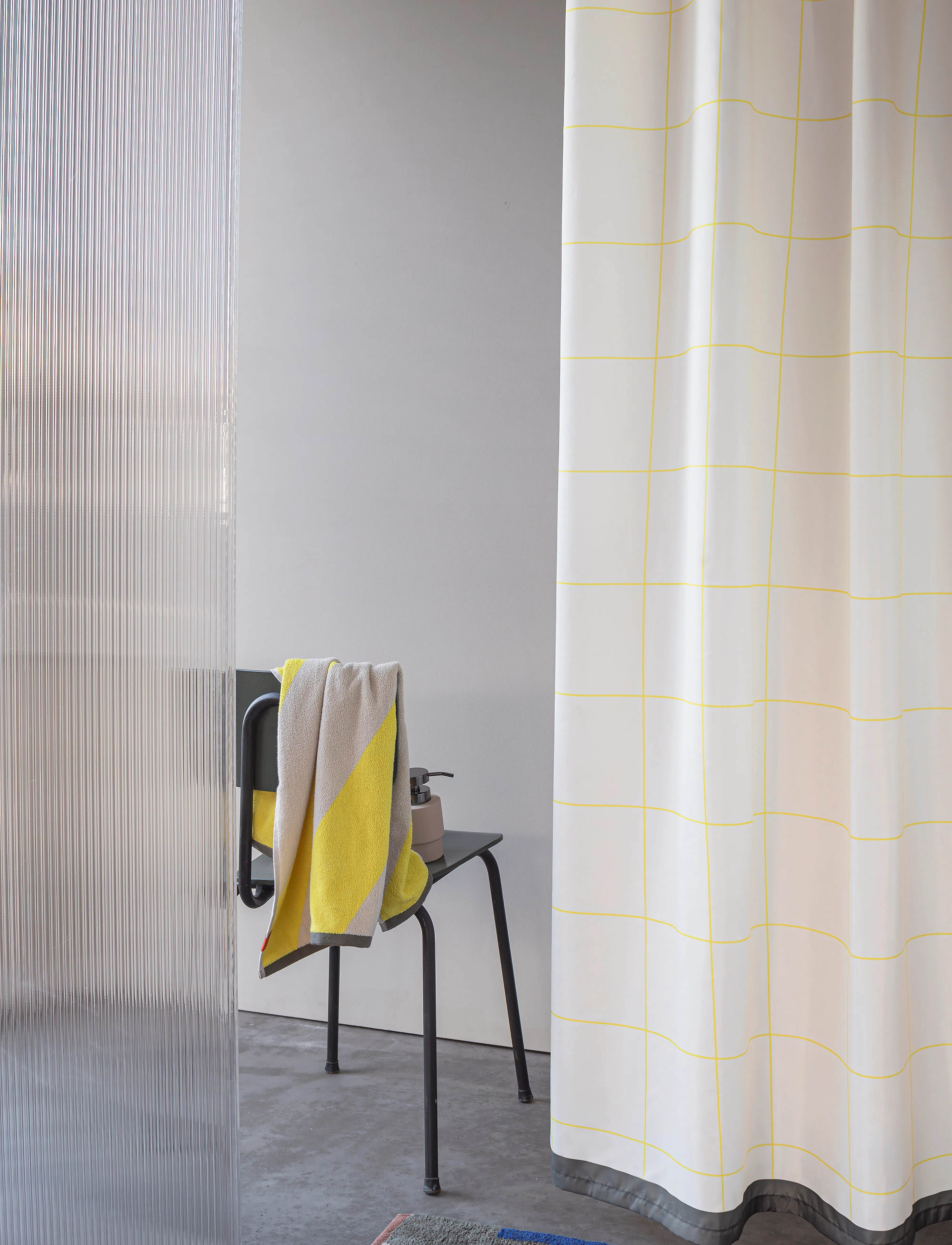 Mette Ditmer Mesh Shower Curtain, 150X 200 cm, Bathroom Textiles, Creme - Curtains, Homeware