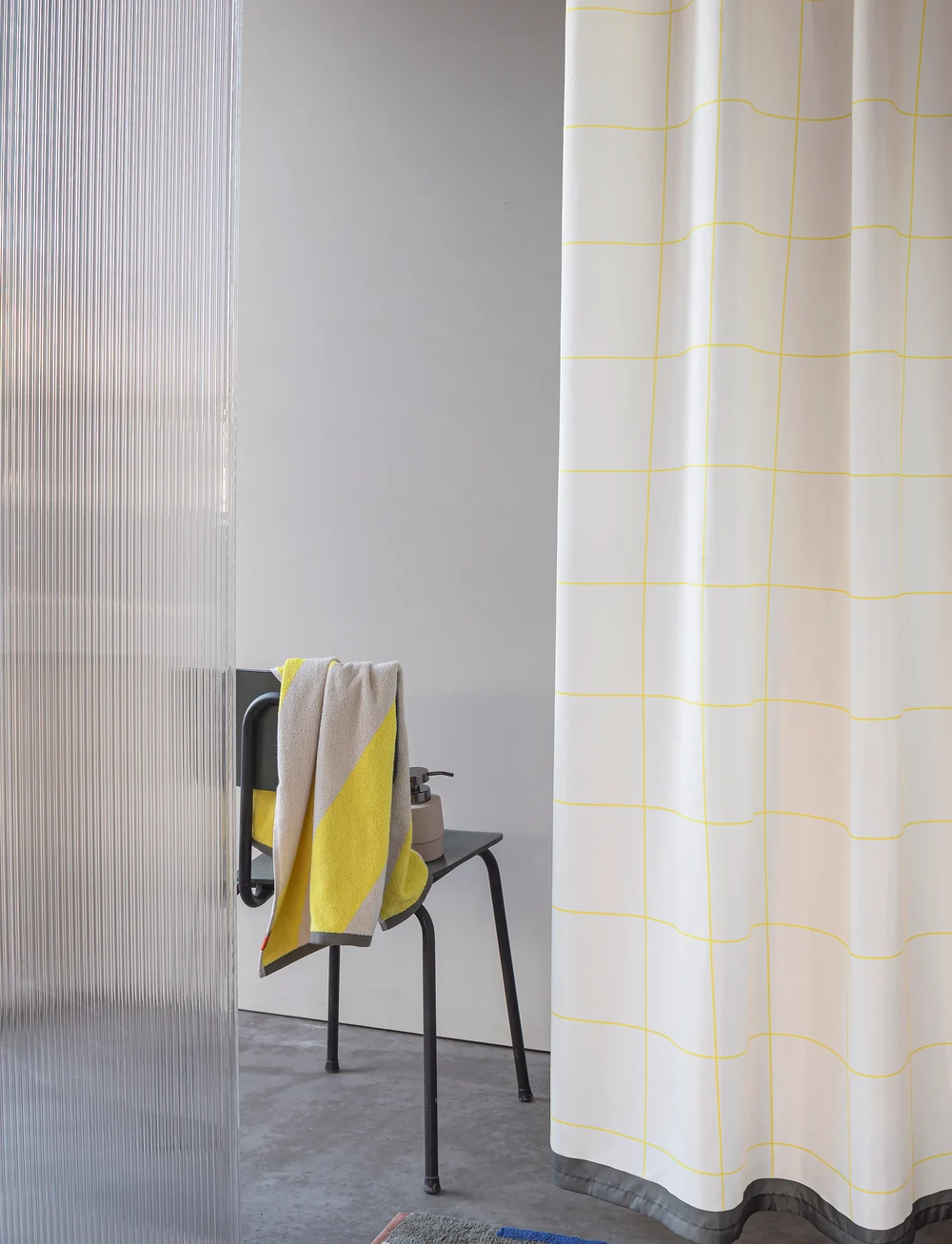 Mette Ditmer - MESH shower curtain - duschvorhänge - yellow - 1