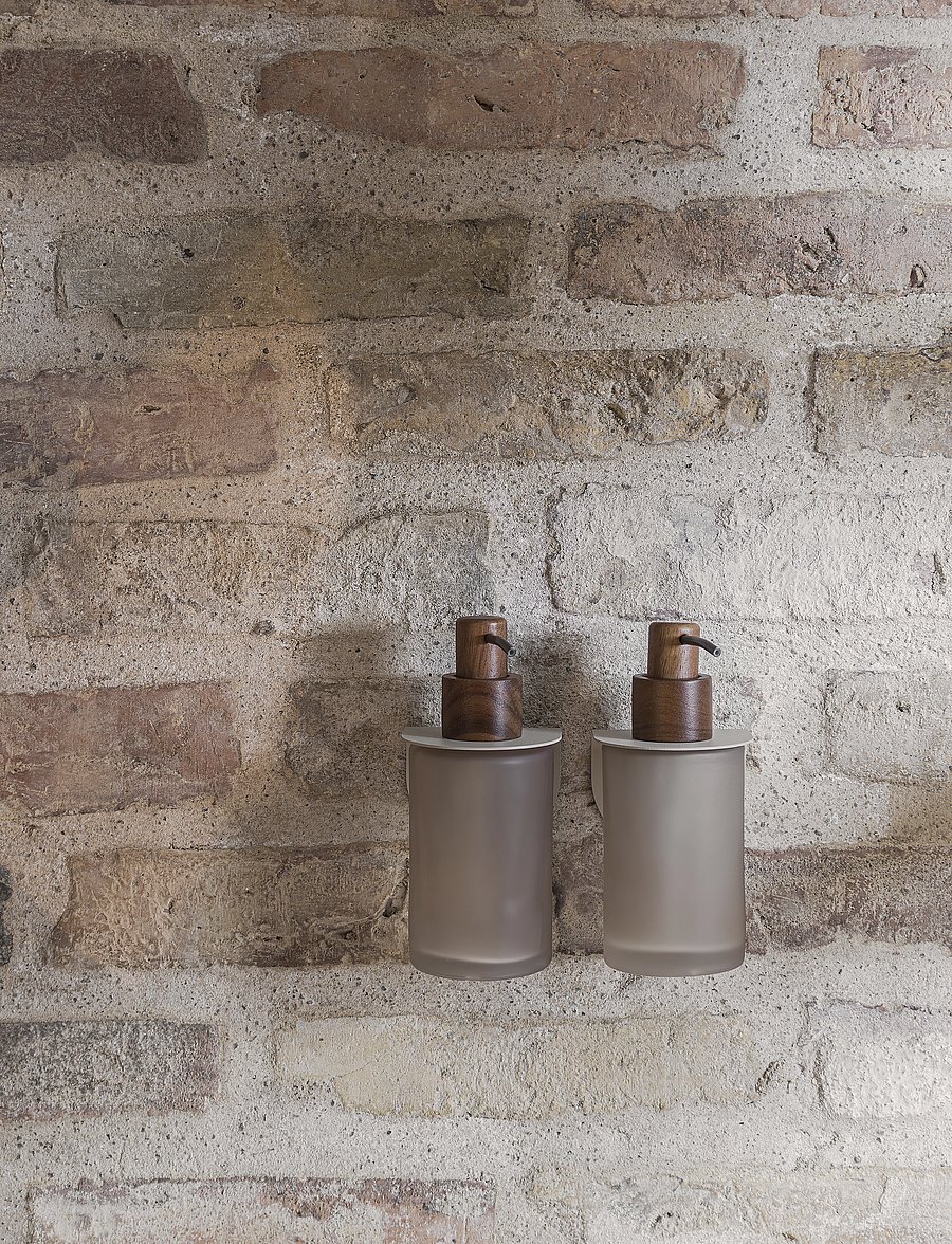 Mette Ditmer - MODEST dispenser, tall - seifenspender & seifenschalen - kit - 3