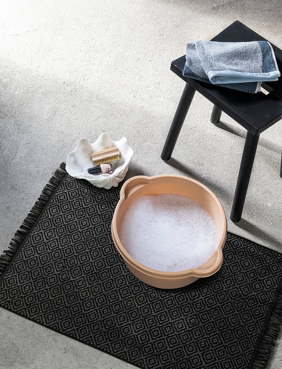 Mette Ditmer - MOROCCO bath mat - teppiche - black/grey - 1