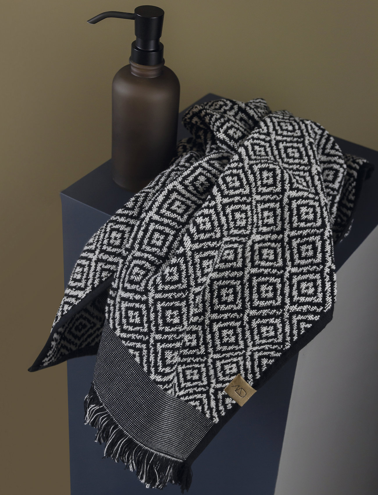 Mette Ditmer - MOROCCO Guest towel, 2pack - gästhanddukar - black/white - 3