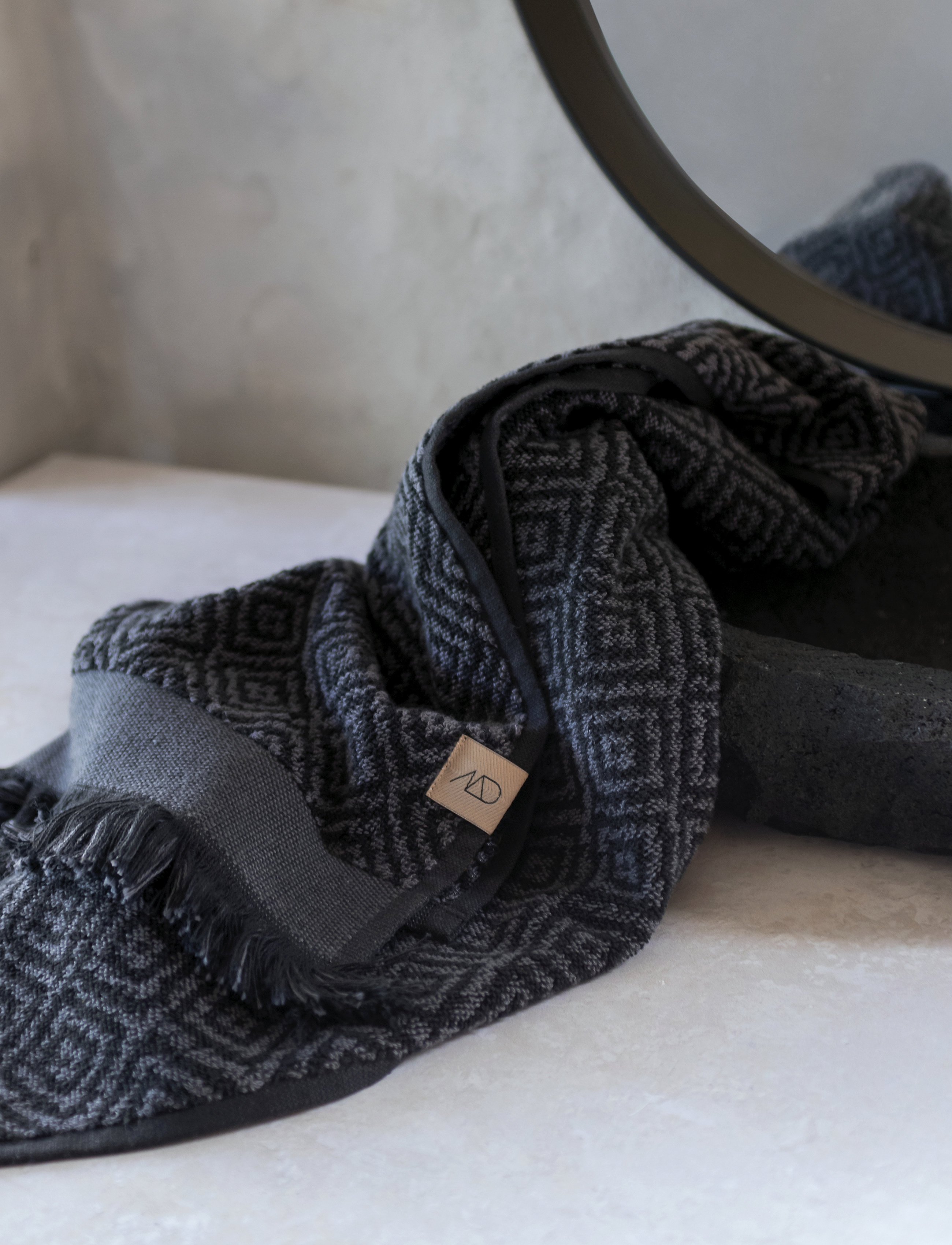 Mette Ditmer - MOROCCA Bath towel - baðhandklæði - black/grey - 2