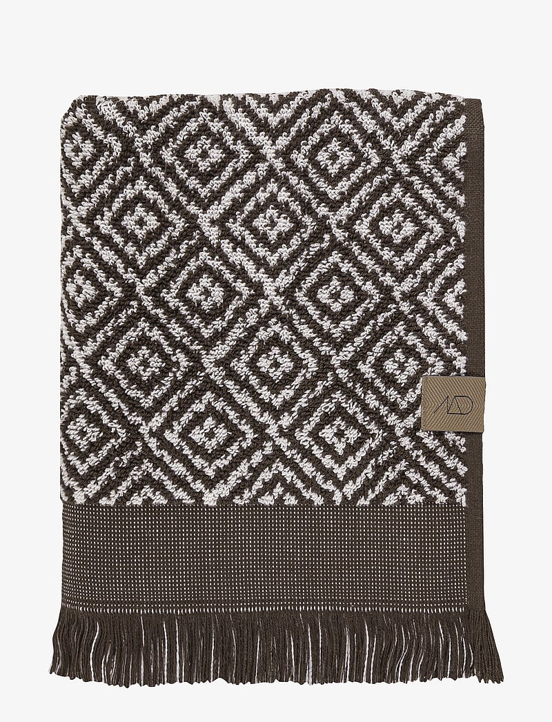 Mette Ditmer - MOROCCO towel - handtücher & badetücher - chocolate / off-white - 0