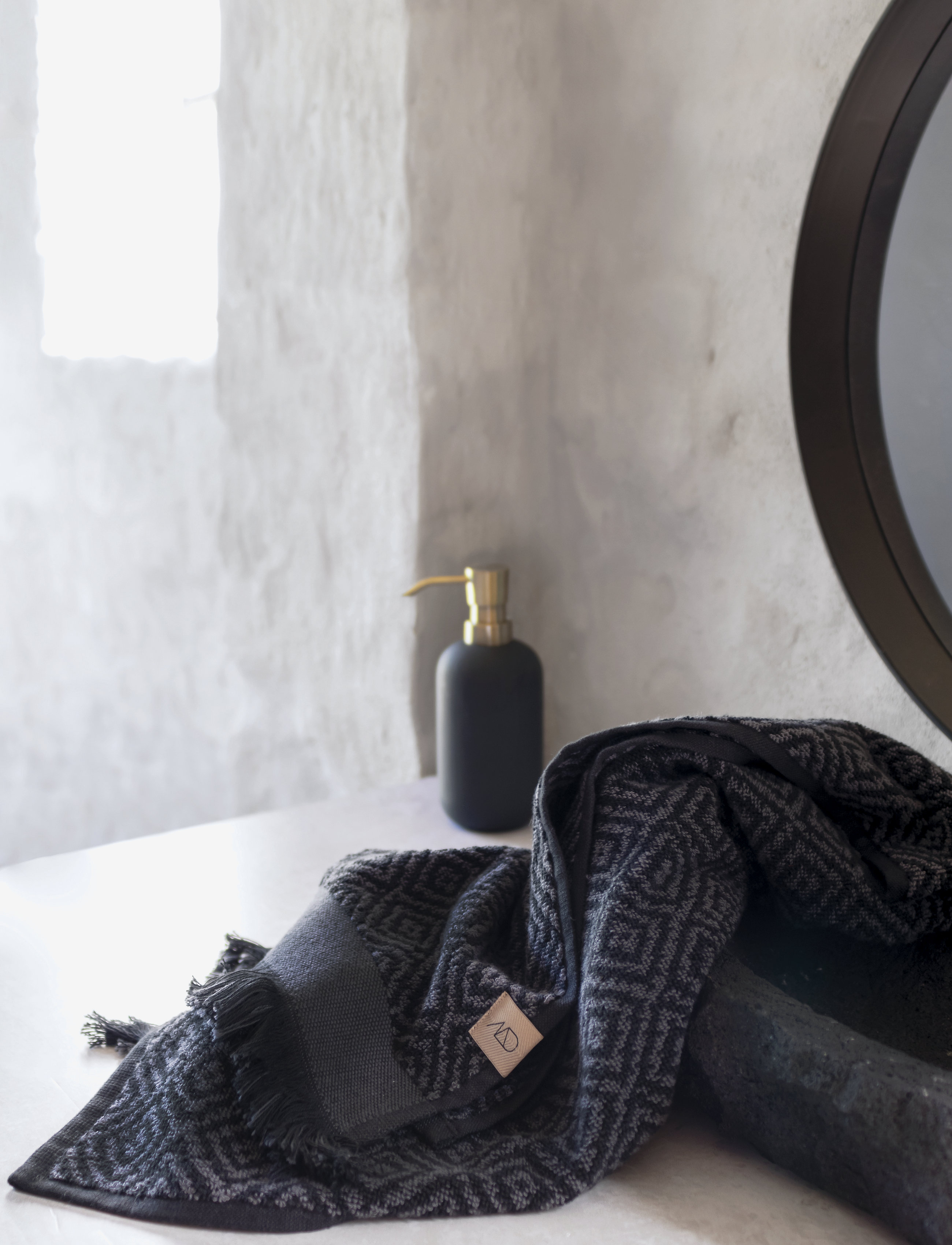 Mette Ditmer - MOROCCO Towel - handklæði og baðhandklæði - black/grey - 1
