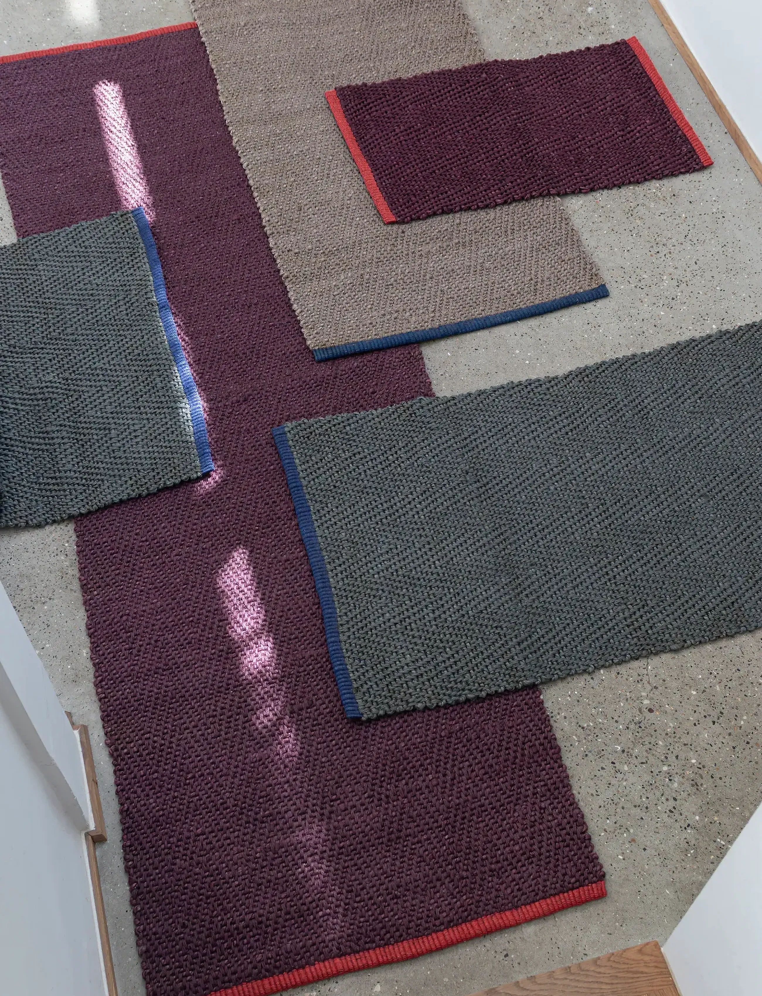 Mette Ditmer Notes Mat, 50X 80 cm, Rugs & Carpets, Burgunderrot - Door Mats, Homeware