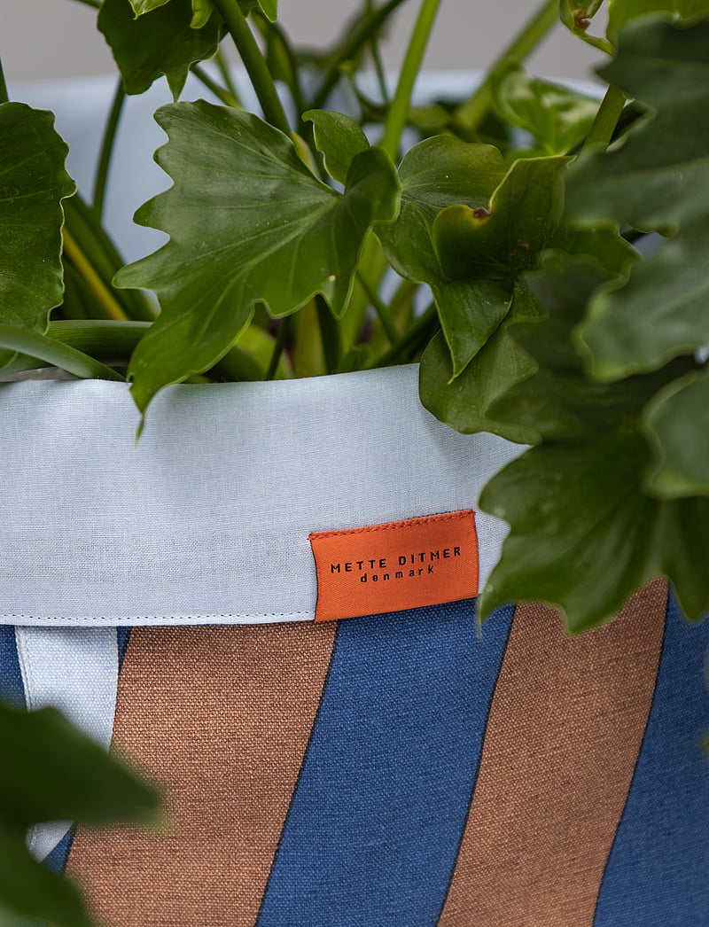 Mette Ditmer - NOVA ARTE laundry bag - wäschekörbe - cobalt / blush - 4