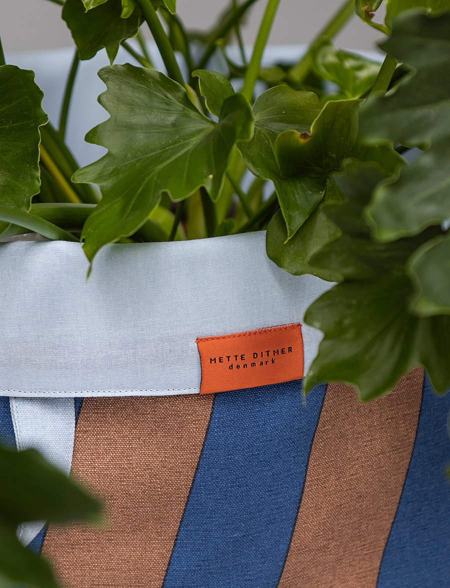 Mette Ditmer - NOVA ARTE laundry bag - wäschekörbe - cobalt / blush - 4