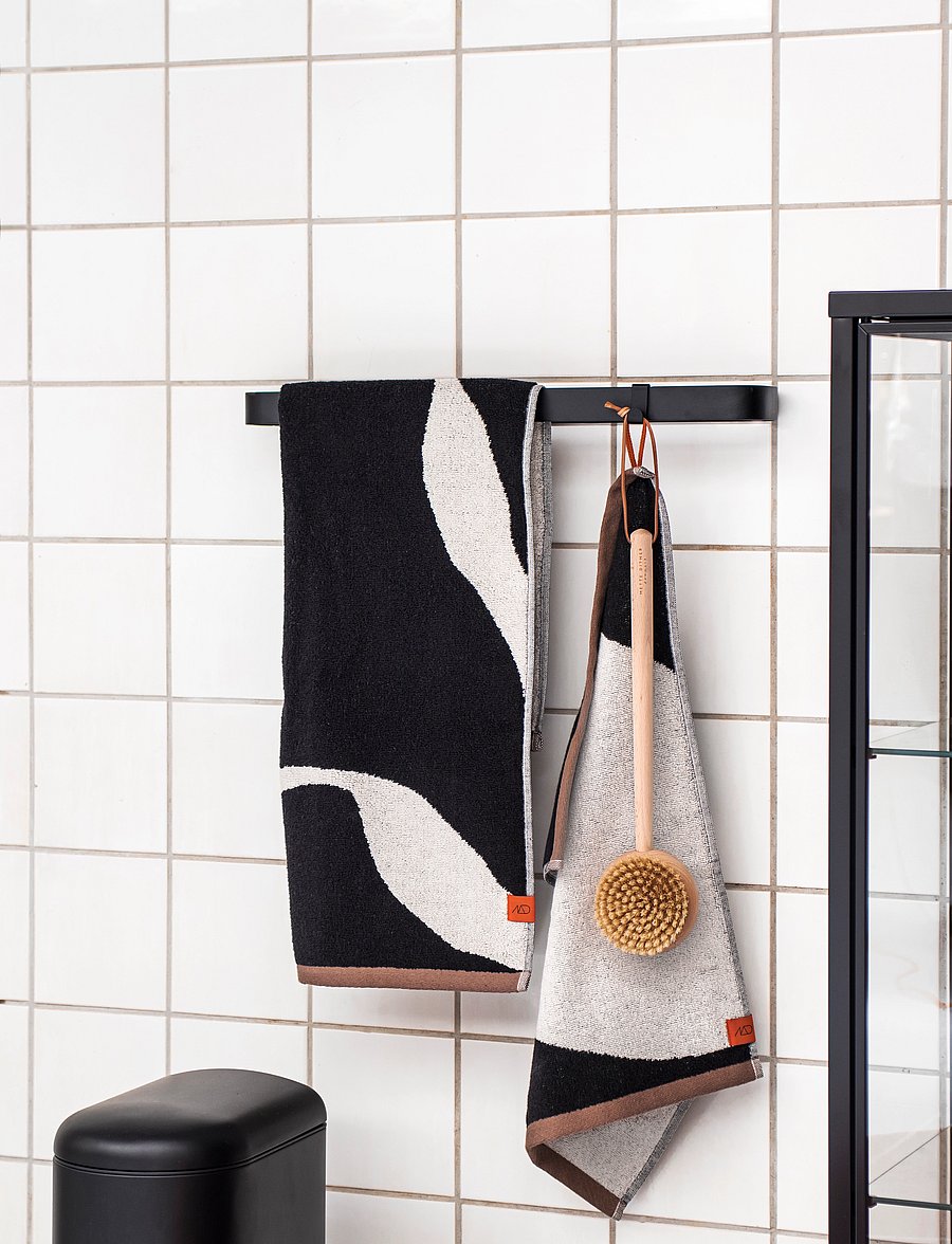 Mette Ditmer - NOVA ARTE guest towel, 2-pack - nach preis einkaufen - black / off-white - 0