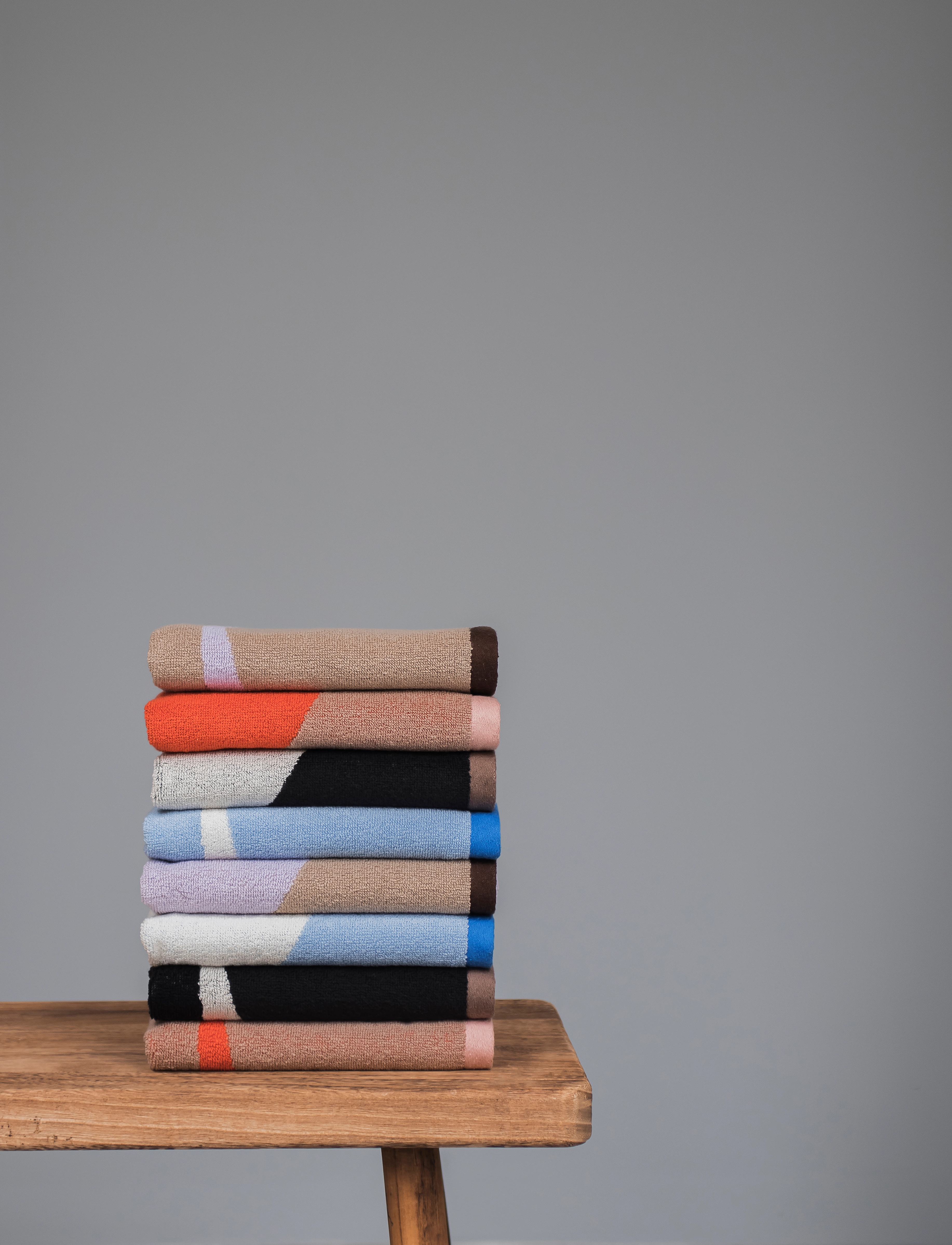 Mette Ditmer Nova Arte Bath Towel, 70X133 cm, Black, Håndklæder & Badehåndklæder > Badehåndklæder, Unisex