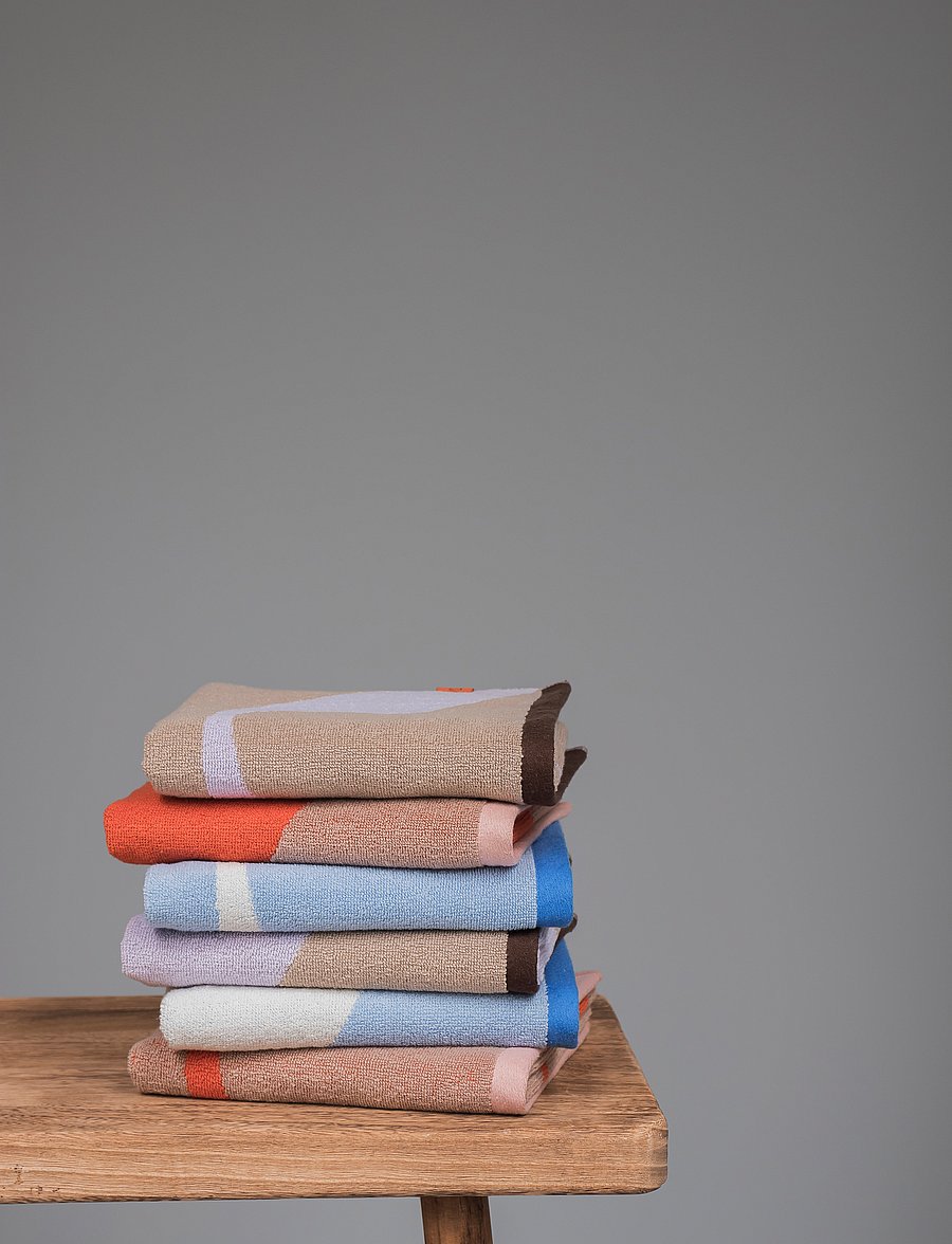 Mette Ditmer - NOVA ARTE bath towel - badetücher - latte / orange - 0