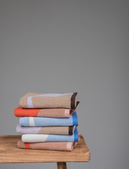 Mette Ditmer - NOVA ARTE towel, 2-pack - håndklæder - latte / orange - 2