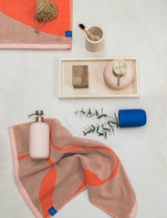 Mette Ditmer - NOVA ARTE towel, 2-pack - håndklæder - latte / orange - 3