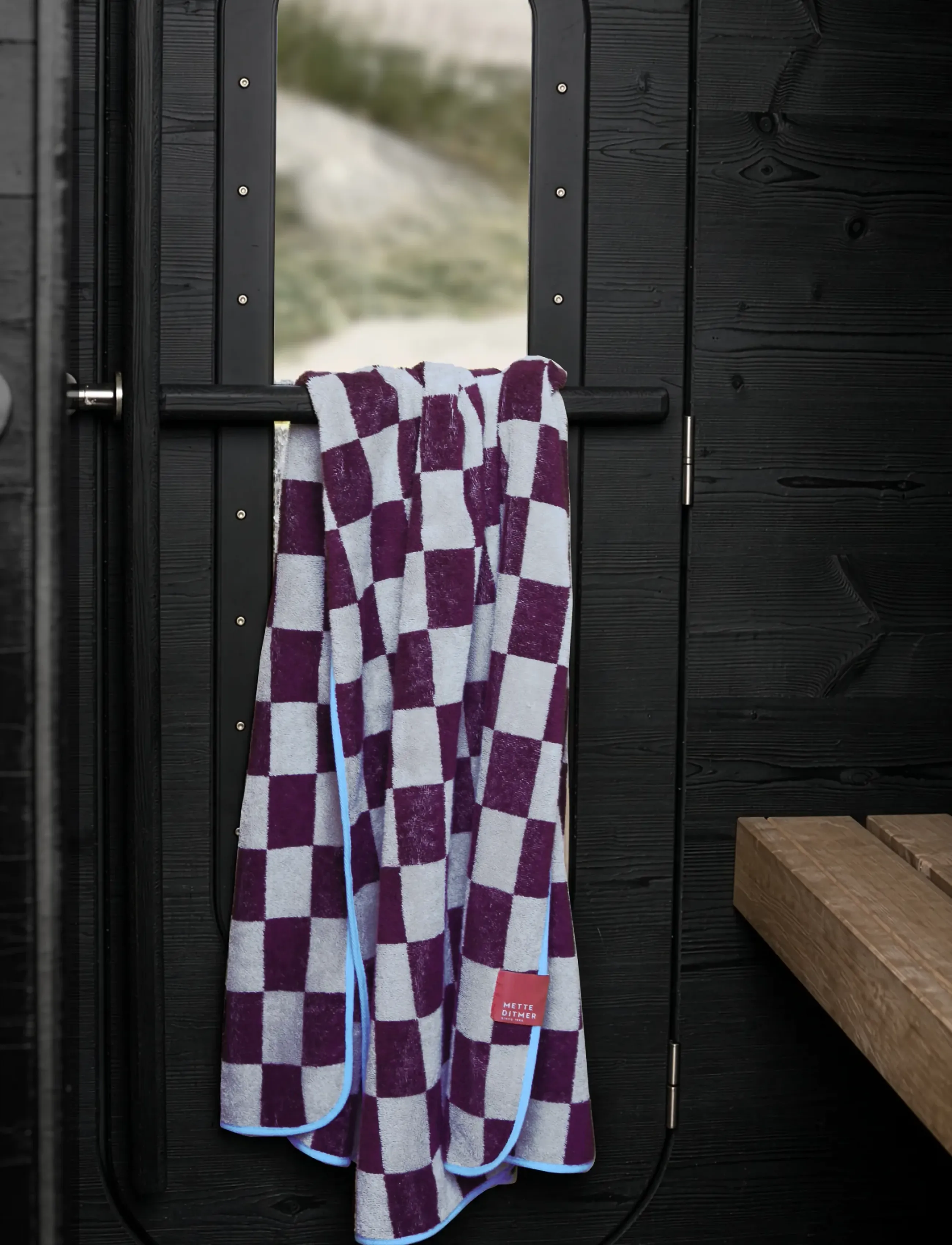 Mette Ditmer - RETRO beach towel - wine - 4