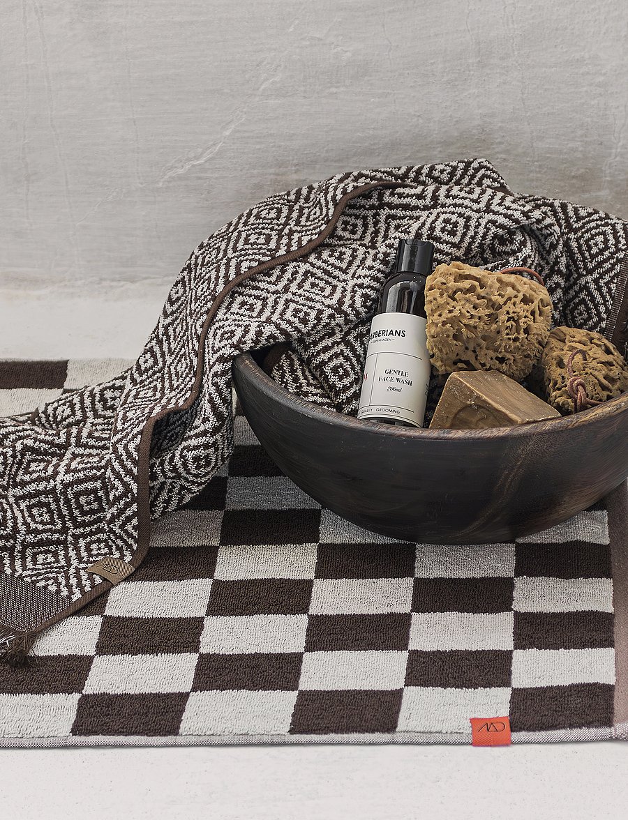 Mette Ditmer - RETRO bath mat - vaibad - chocolate - 0