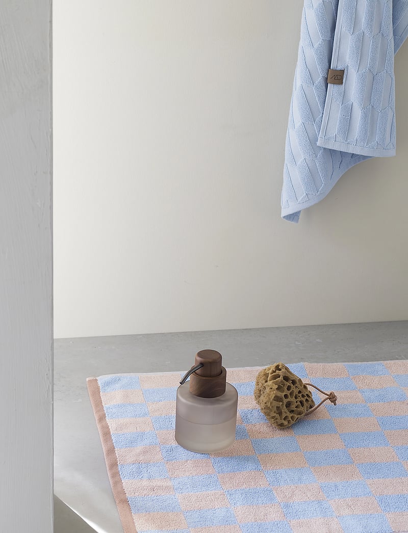 Mette Ditmer - RETRO bath mat - vannivaibad - light blue - 0