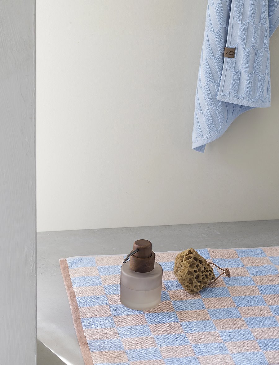 Mette Ditmer - RETRO bath mat - teppiche - light blue - 0