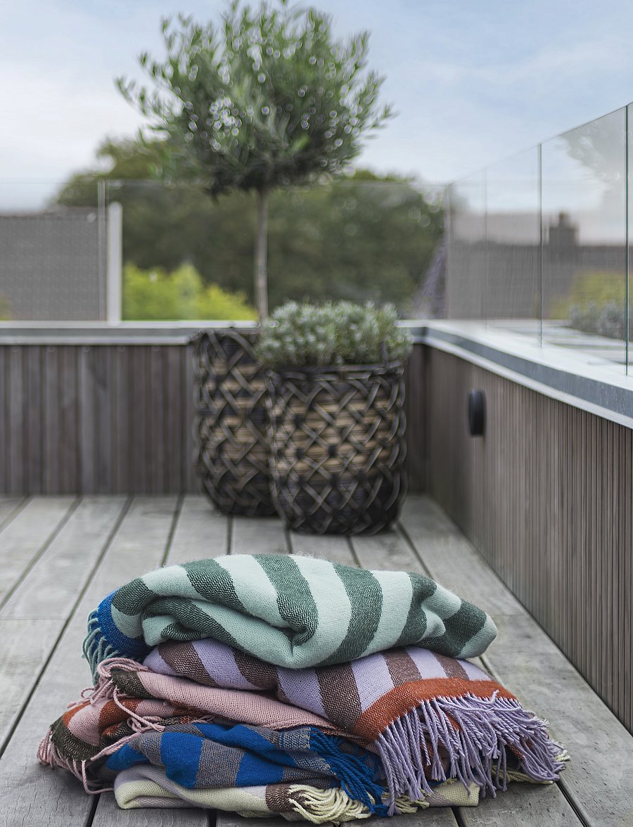 Mette Ditmer - RETRO throw - textilien für den außenbereich - lilac - 4
