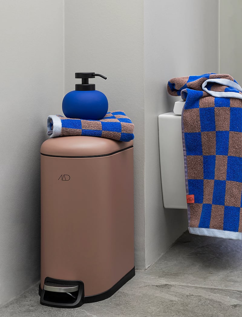 Mette Ditmer - RETRO bath towel - badetücher - cobalt - 1