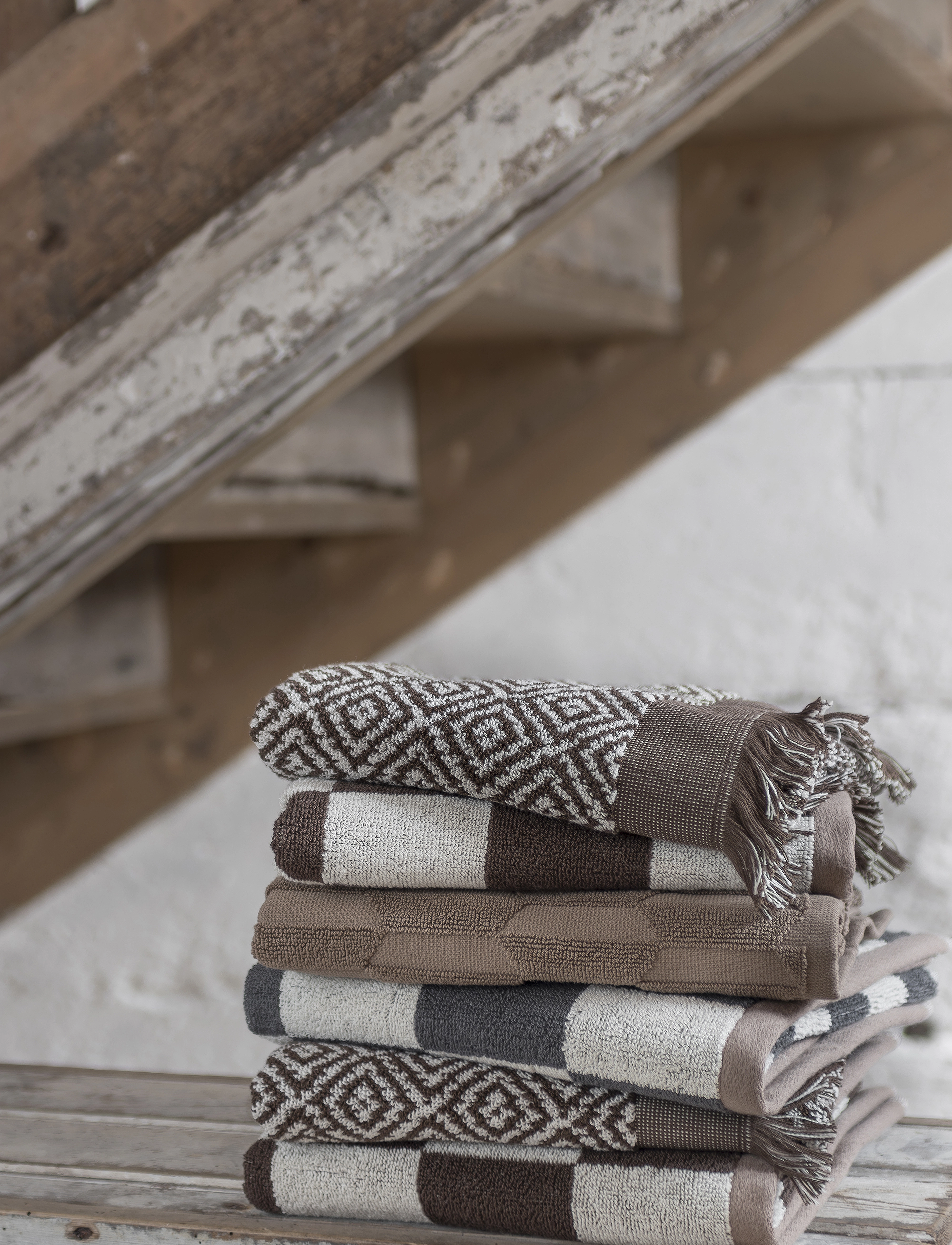 Mette Ditmer - RETRO bath towel - badetücher - dark grey - 3