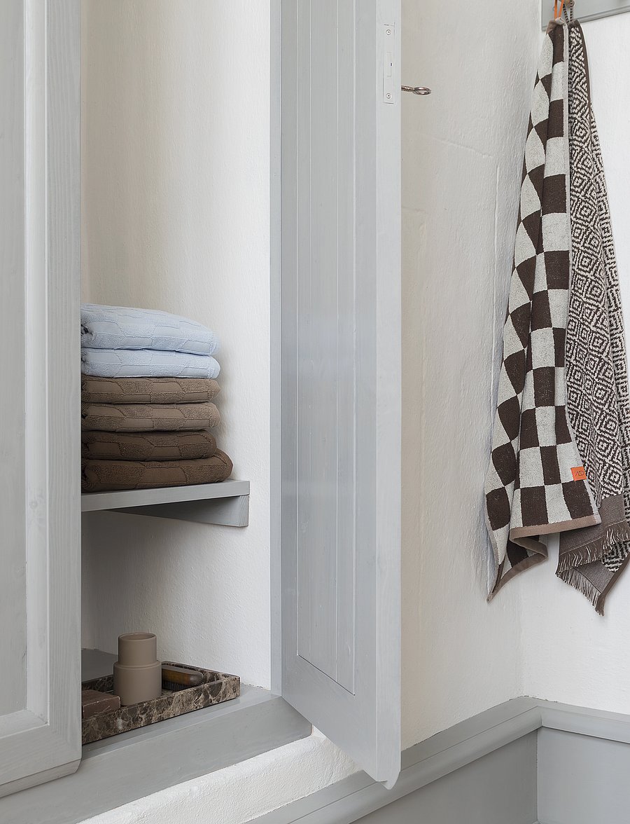 Mette Ditmer - RETRO towel - saunalinad - chocolate - 4