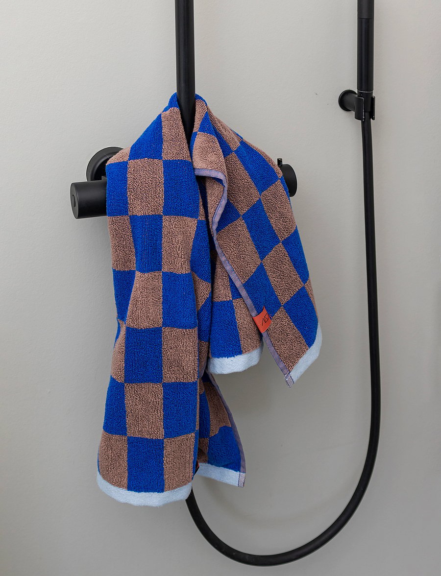 Mette Ditmer - RETRO hand towel - handtücher & badetücher - cobalt - 0