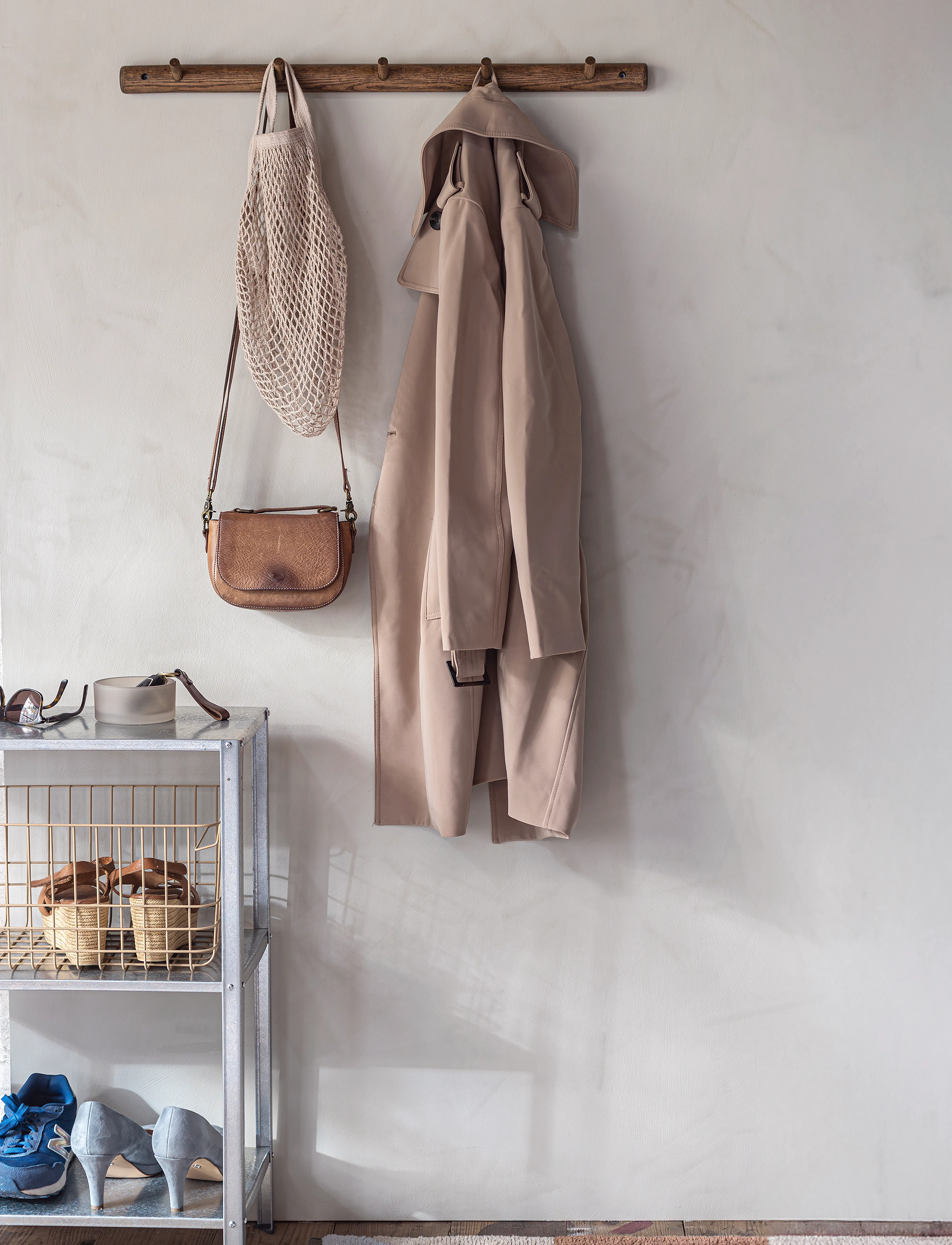 Mette Ditmer - ROOTS coat rack - coat hooks & racks - dark oiled - 3