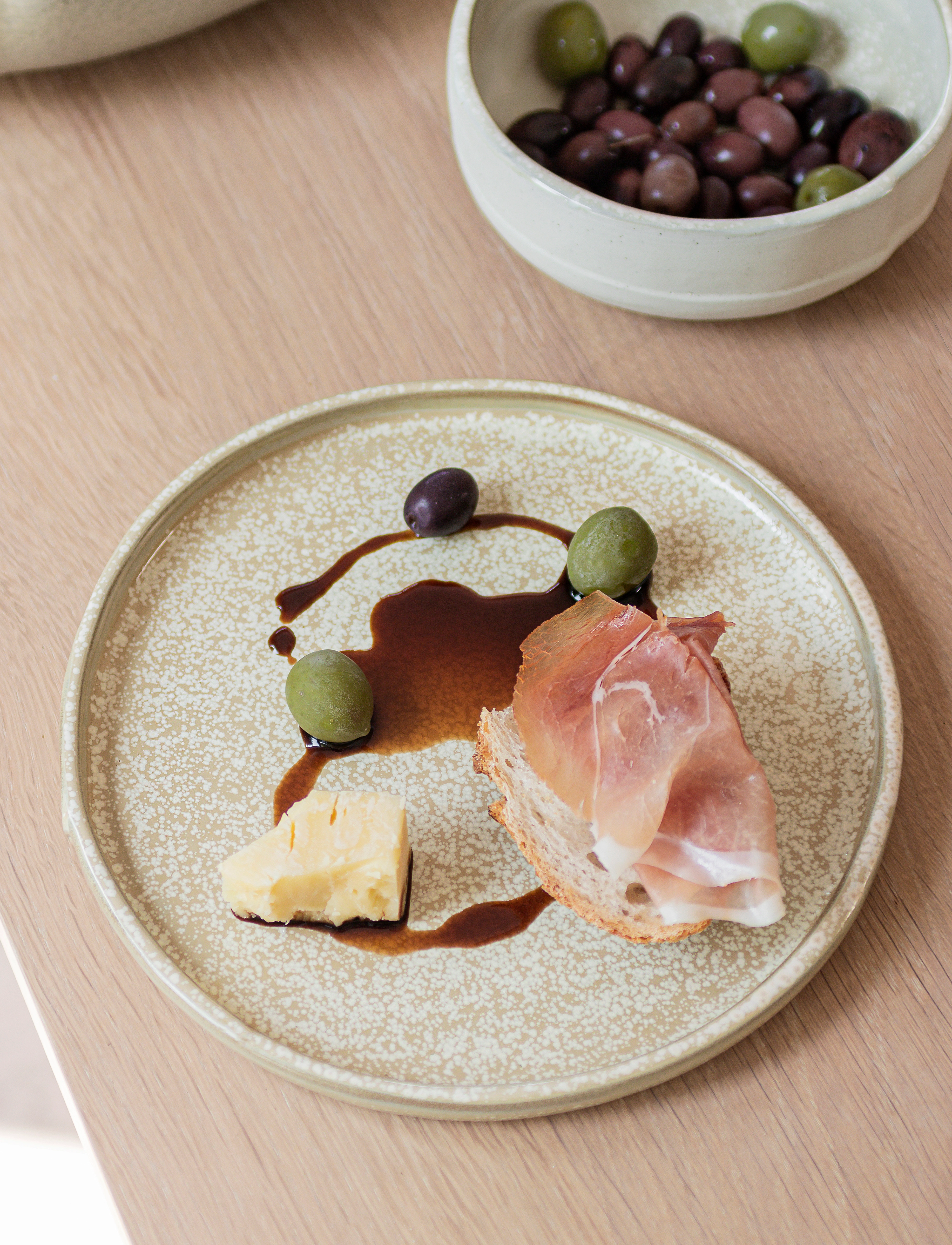 Mette Ditmer Sand Grain Plate, 2-Pack, Ø 20 cm, Plates, Beige - Small Homeware