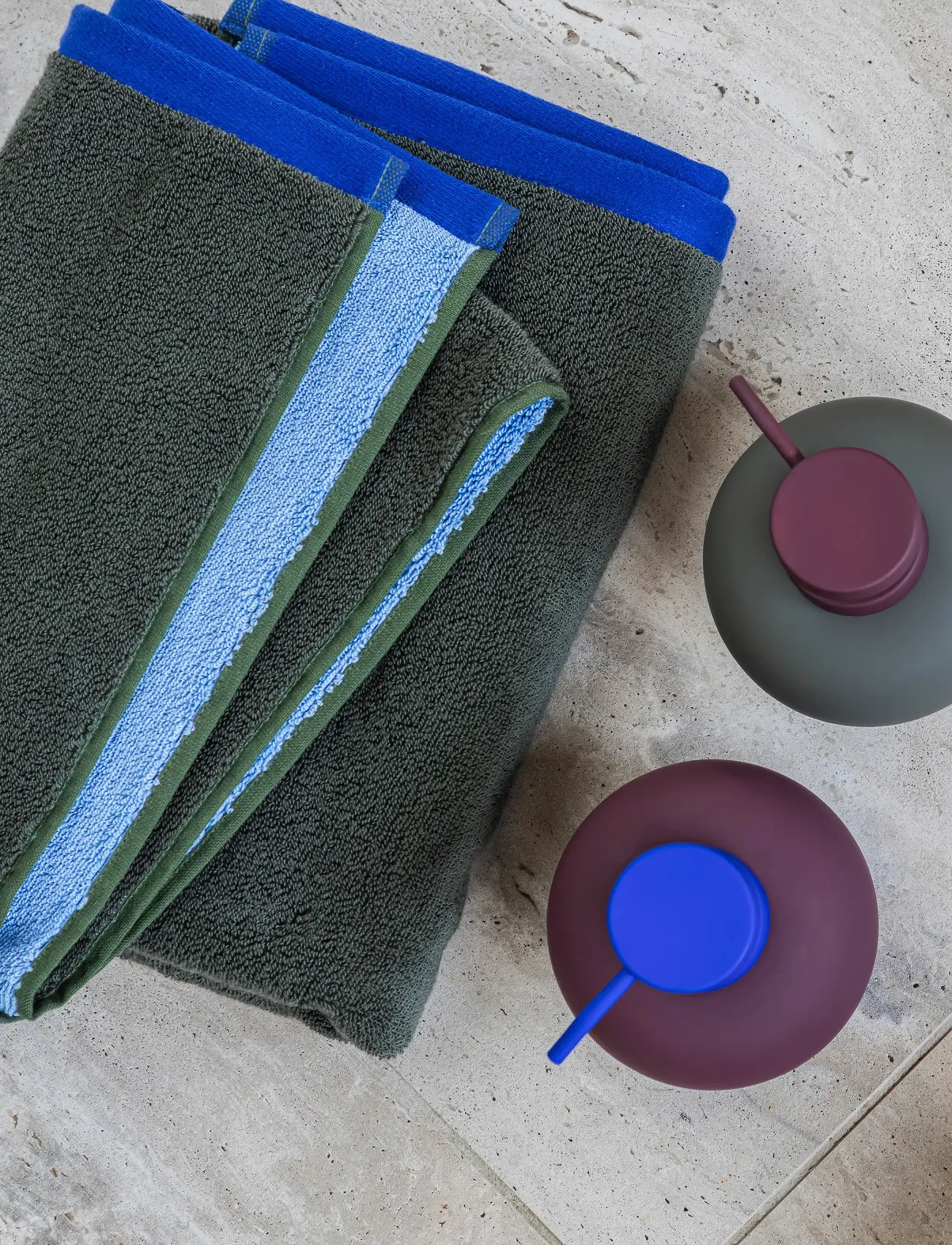 Mette Ditmer - SOFT towel - saunalinad - dark olive / light blue - 2