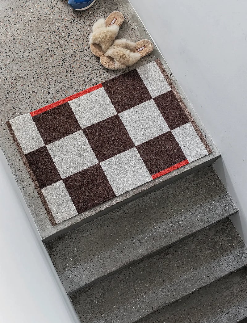 Mette Ditmer - SQUARE all-round mat - uksematid - brown - 1