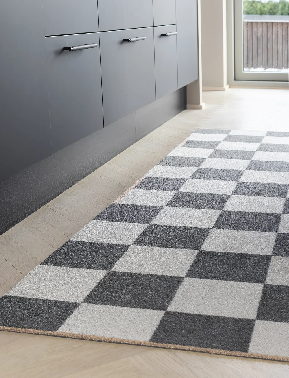 Mette Ditmer - SQUARE, all-round runner - vaibad koridori - dark grey - 2