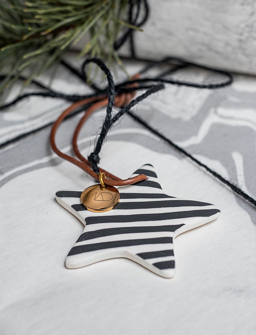 Mette Ditmer - STAR ornaments, 3-pack - weihnachtskugeln - black - 2
