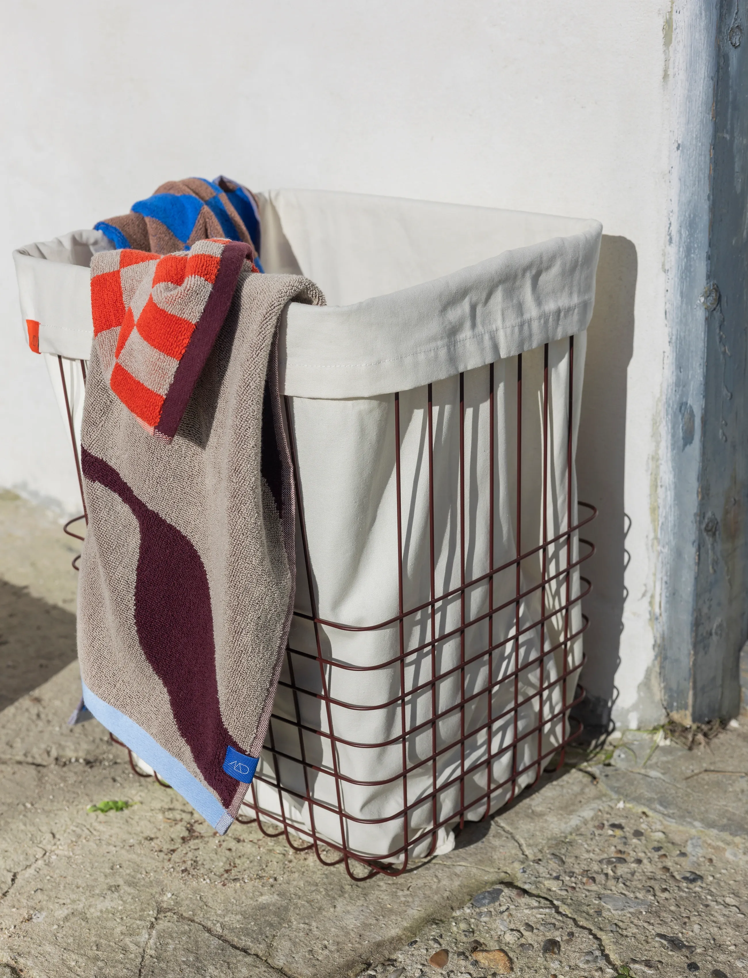 Mette Ditmer - STORE-IT basket with canvas bag, large - storage baskets - wine - 4